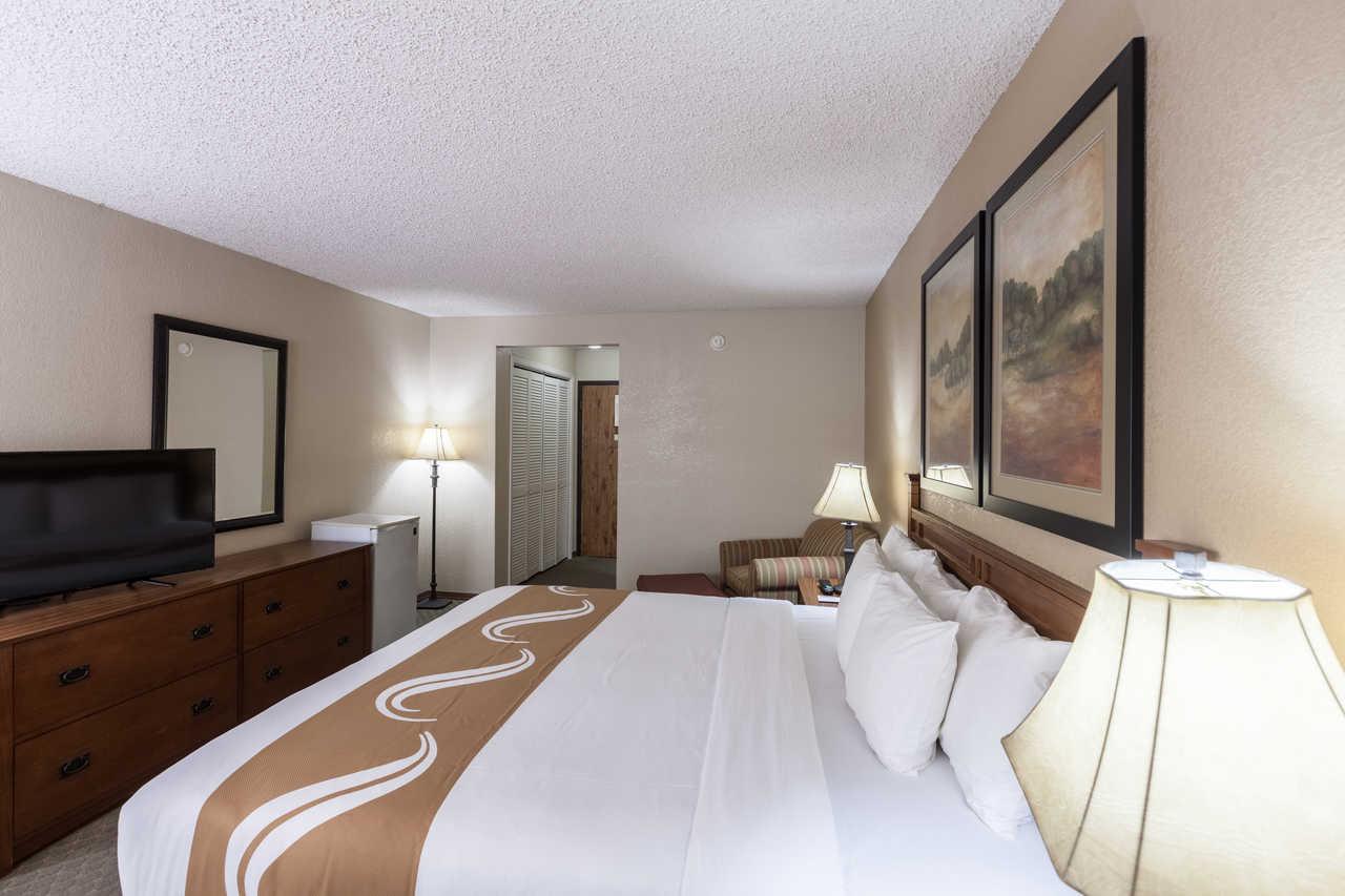 Quality & East - Richardson 3* Plano