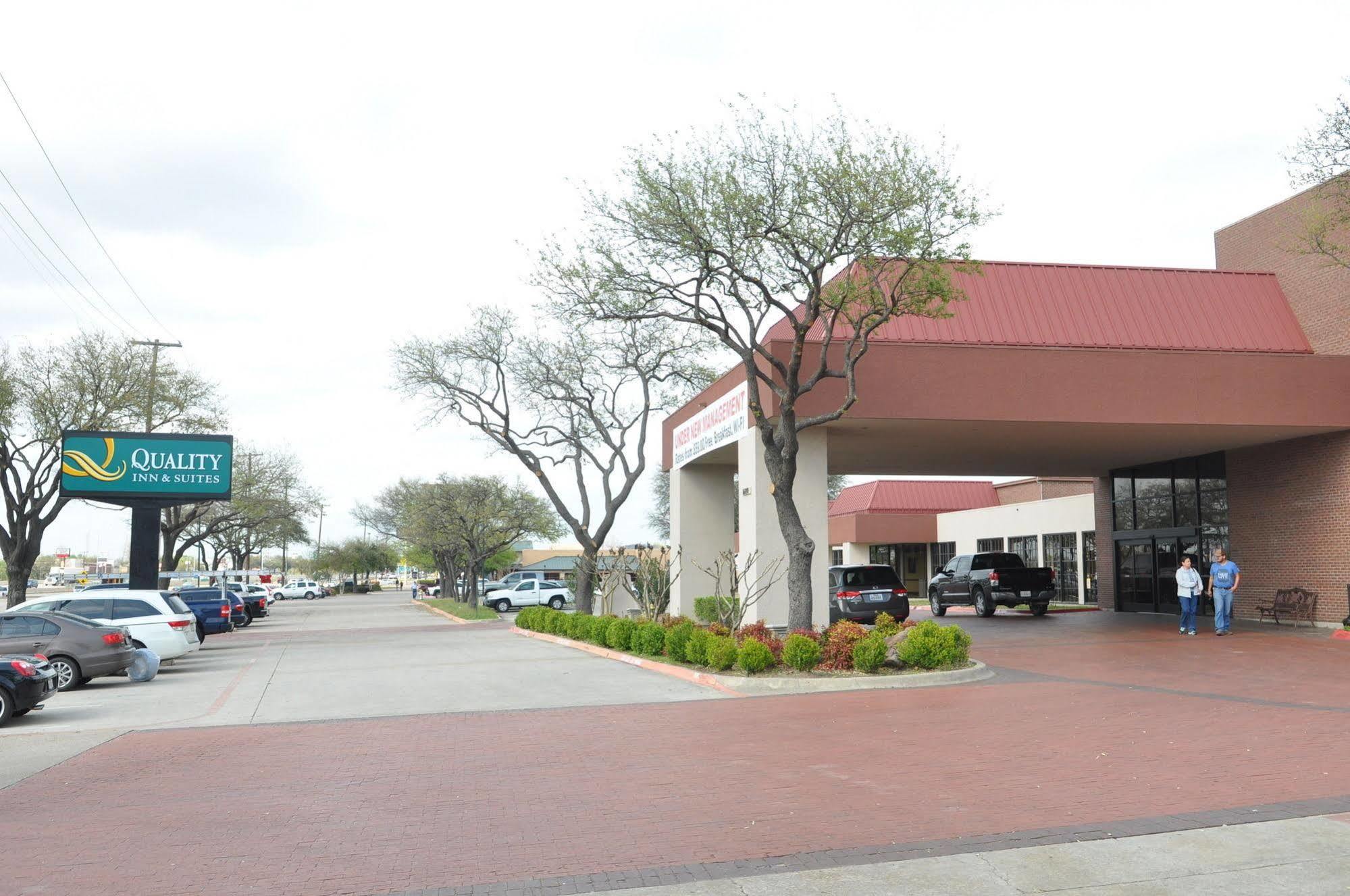 Hotel Quality & East - Richardson Plano
